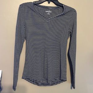 Eddie Bauer top - L24